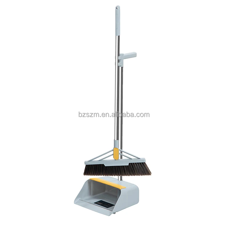 Dustpan And Brush Stock Photo - Alamy