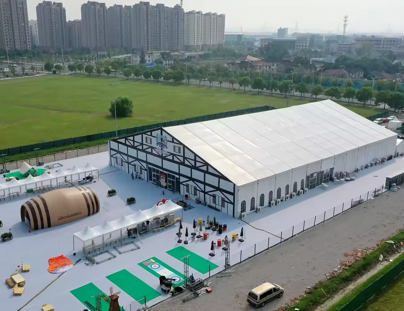 Customizable 25x45 Glamping Clear Span Transparent PVC Party Tent with Aluminum Poles Layer 1000 Persons Weddings Marquees