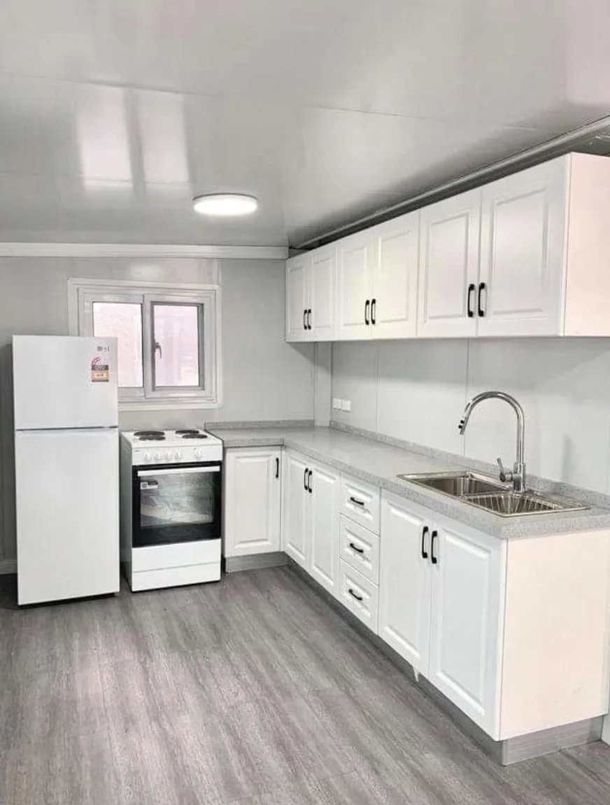 Amazon Customized 20ft 40ft Portable Cheap Prefab Prefabricated Modular Villa Steel Expandable Container House for Sale