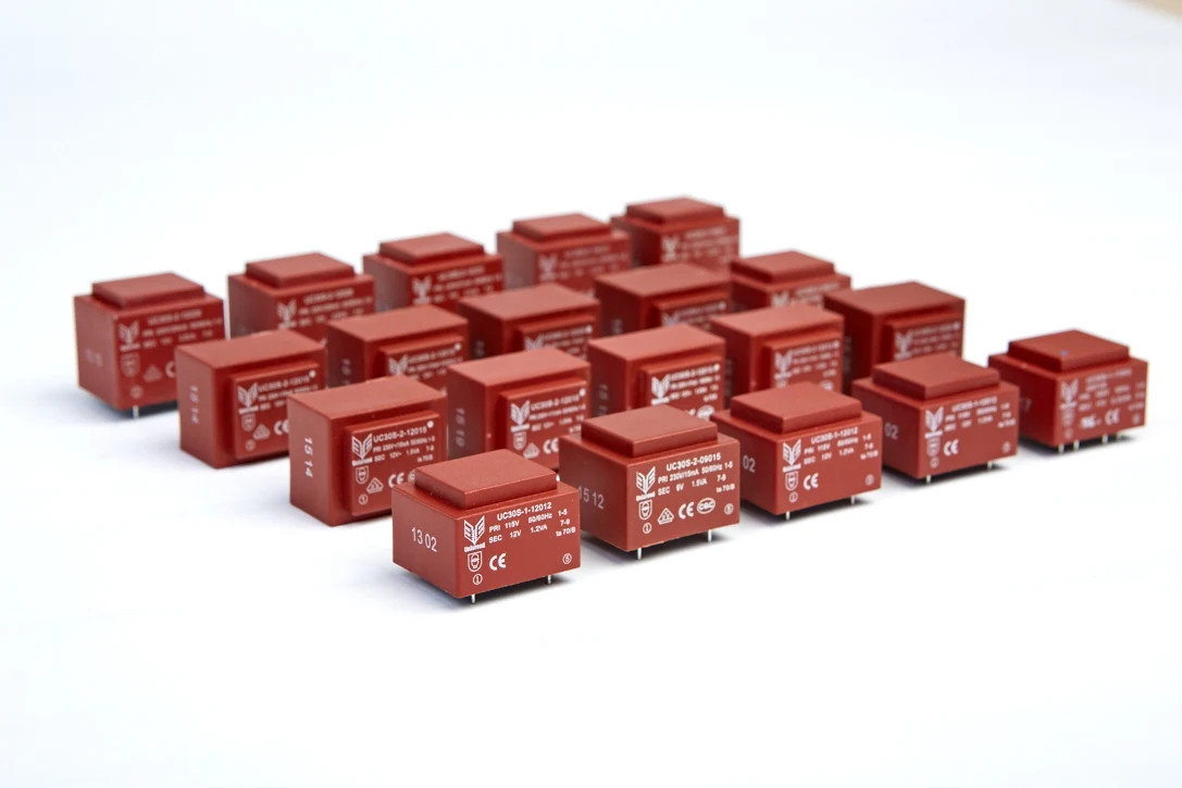 For Certified Custom 12V PCB Mounted Encapsulated Power Transformer 110V/220V/240V Input Voltage