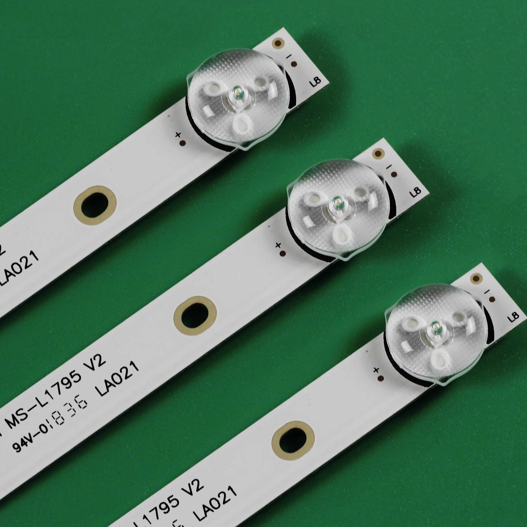 XS-641 Backlight Strip for Skyworth LE39Z1 Smarttech LED TV