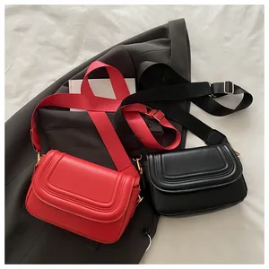 Saddle Design 2026 New Cheap Handbags Shoulder Bags Flap Wide Strap Simple Brand Luxury Designer Bag for Women