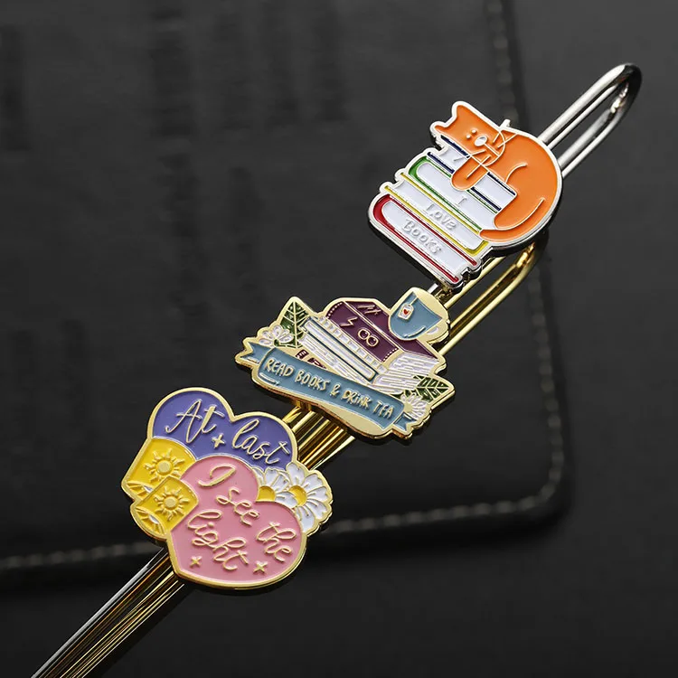 プロモーションギフト エナメル亜鉛合金メタルブックマーク カスタムパーソナライズブックマーク 3D キュート漫画アニメブックマーク ブック用 5