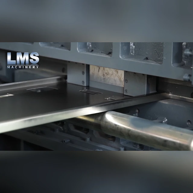 Multi-Size Door Panel Roll Forming Machine Production Line Steel File Cabinet Tile Making Machinery