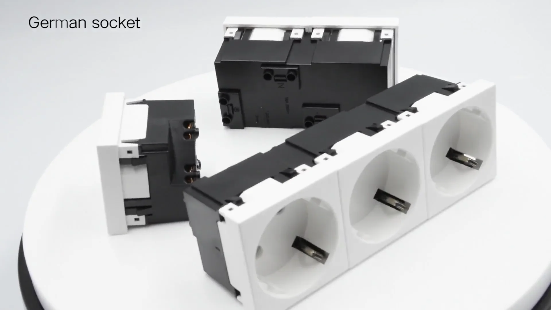 NEPCI German type F power extension module with 2 sockets XJYQB282