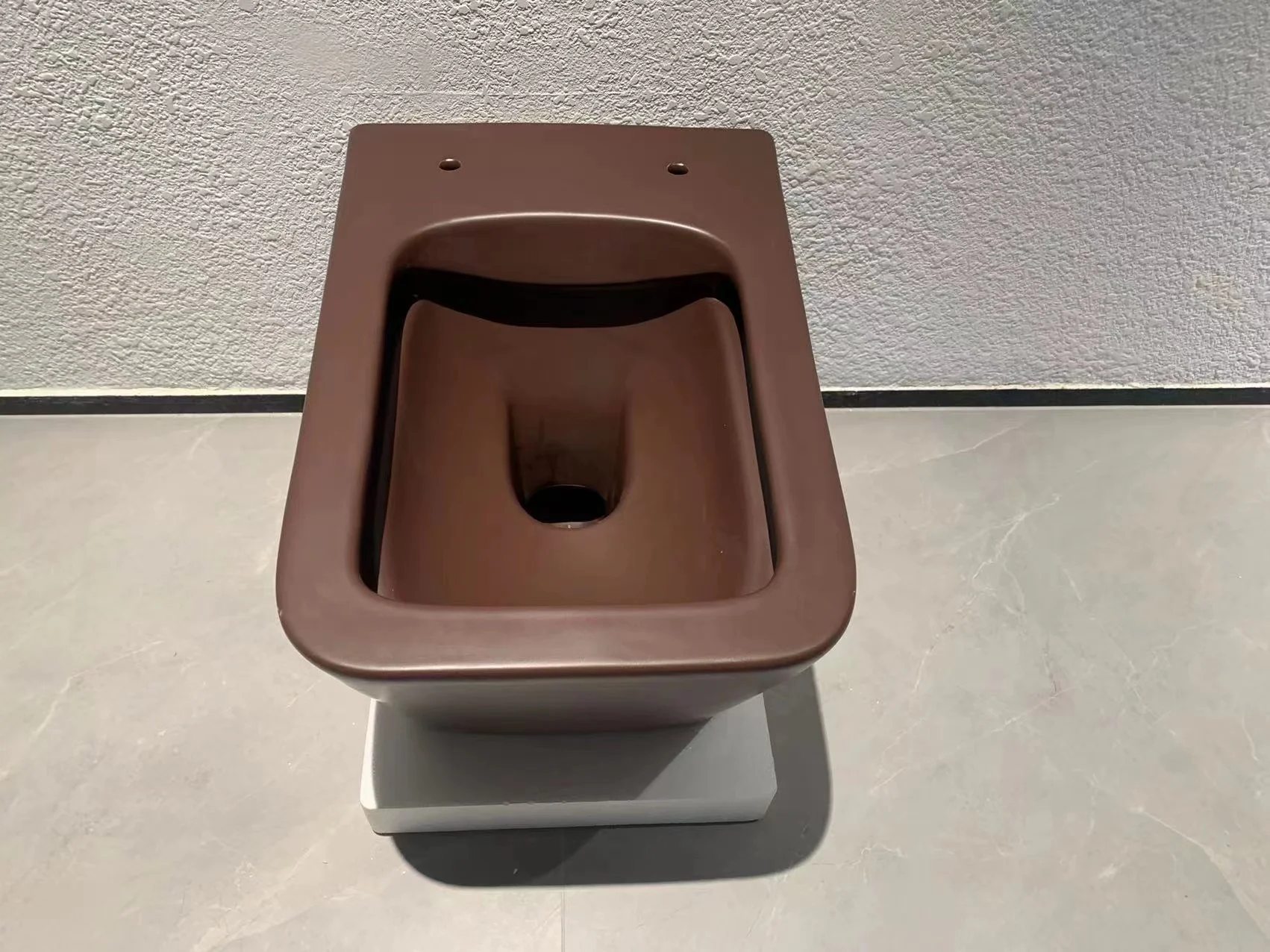 Square matt color high quality modern sanitary ware p trap rimless wall mounted wc ceramic wall hung toilet manufacture