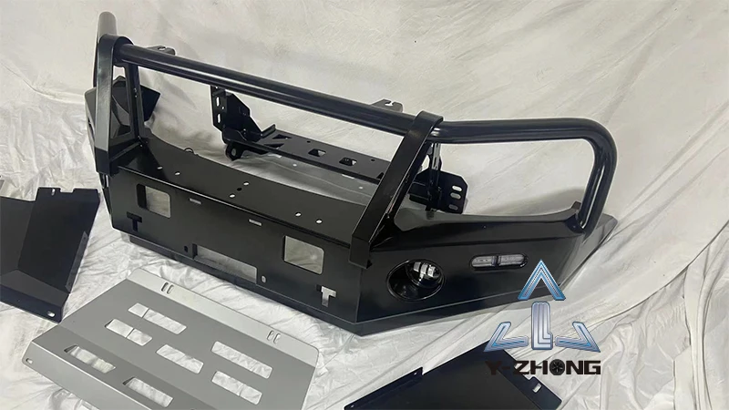 Durable 4x4 Steel Front Bumper Bullbar for Toyota Hilux