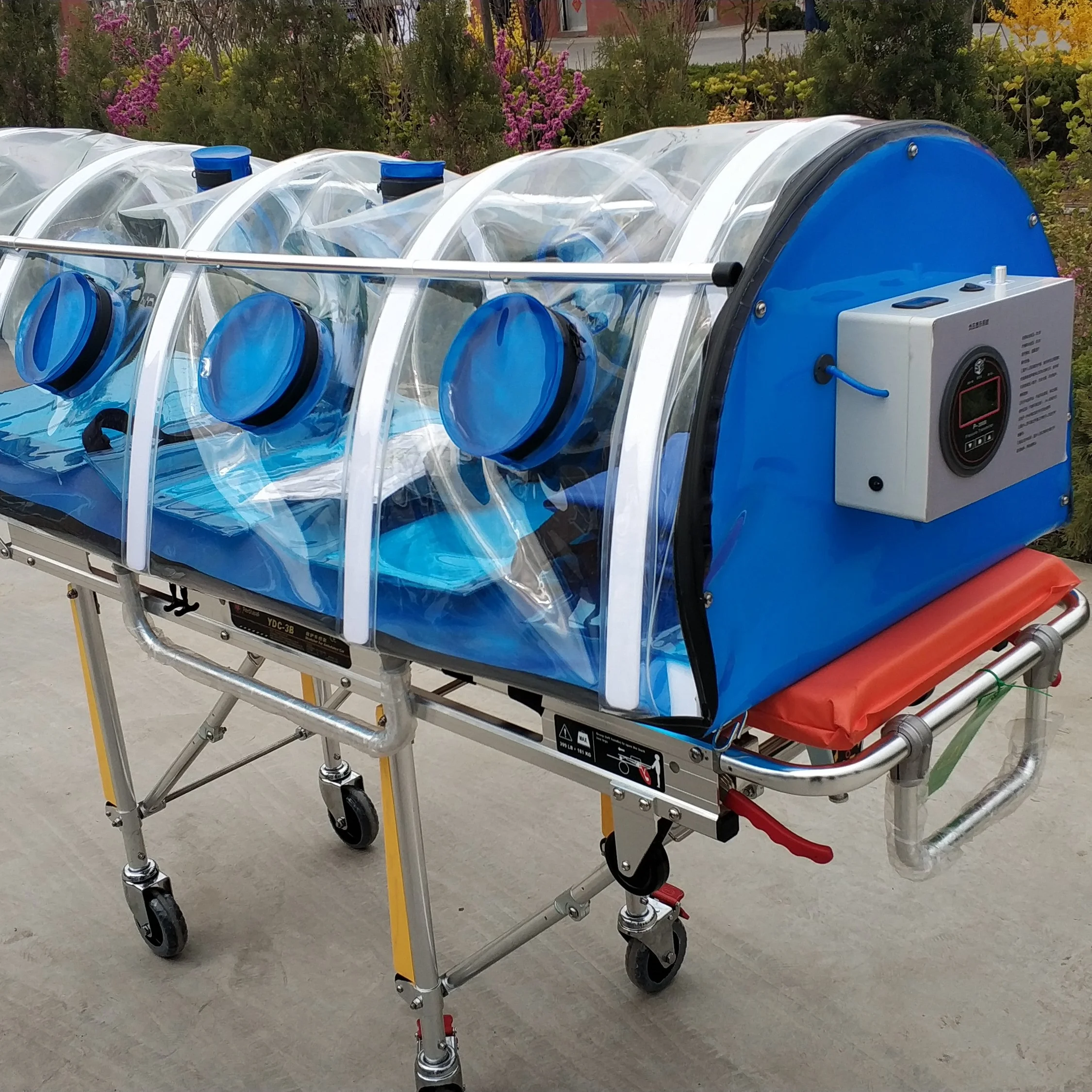 负压过滤运输生物隔离担架患者 - buy ambulance isolation tank