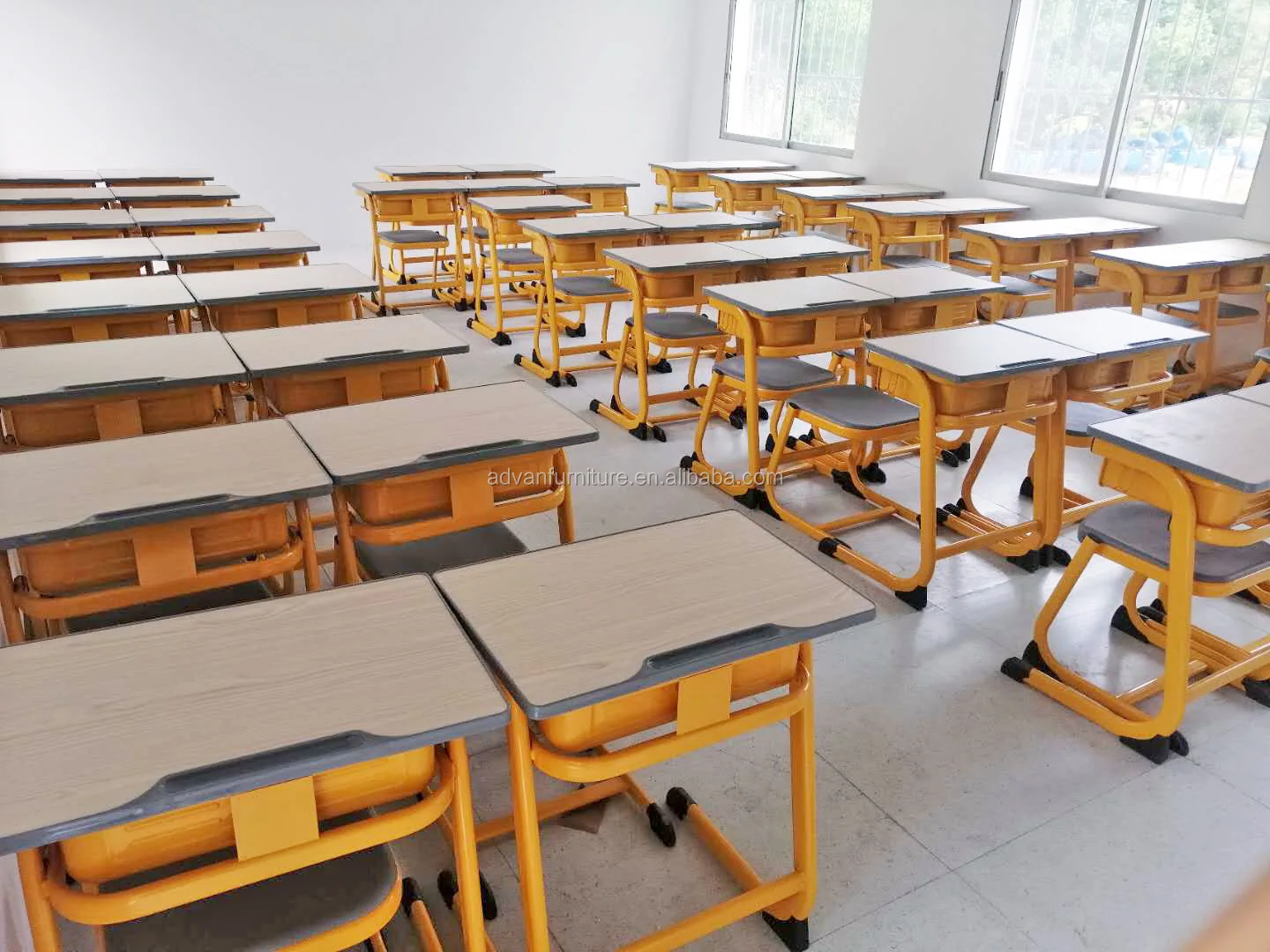 Wholesale School Furniture Classroom Student Desk And Chair