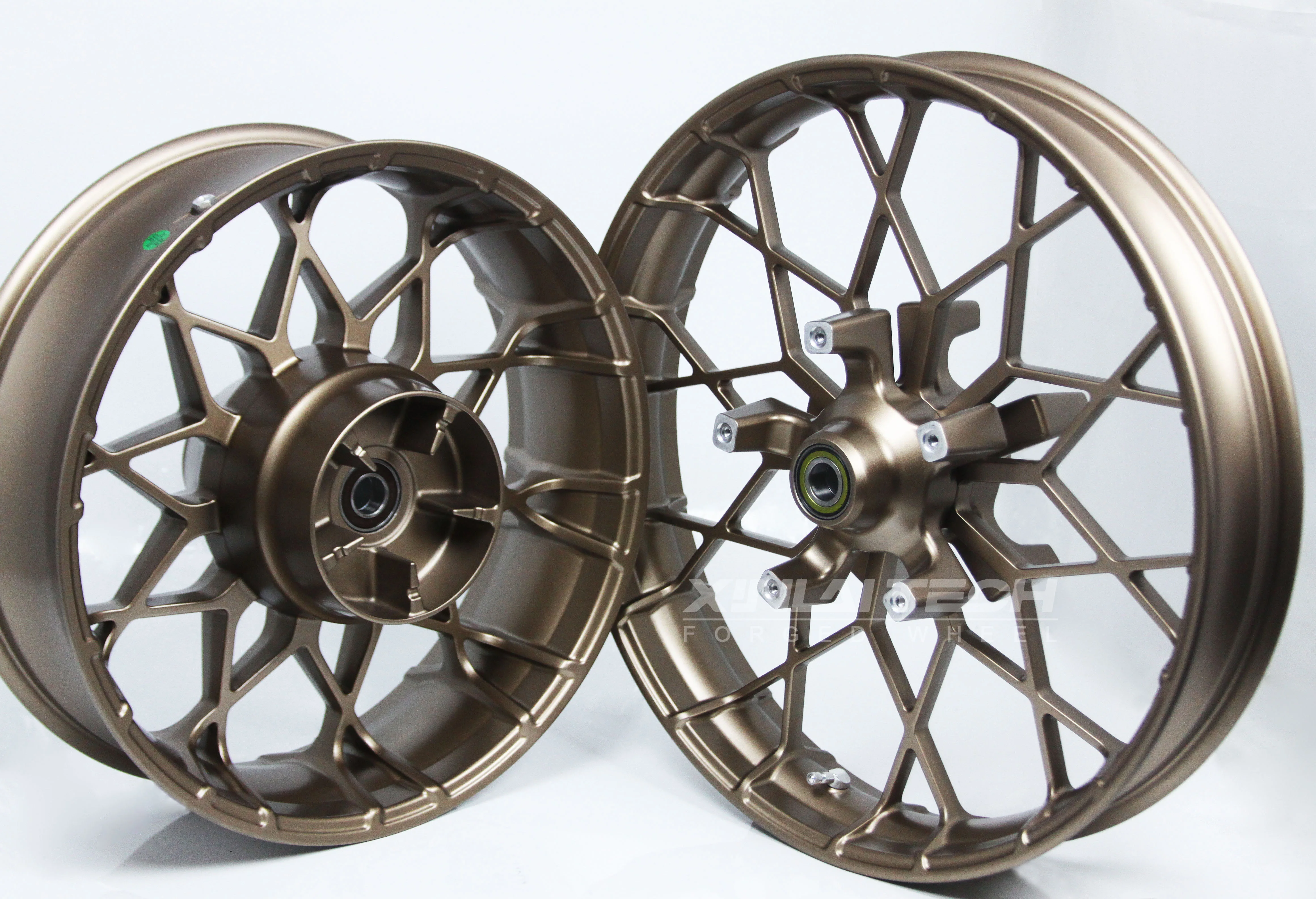 XL Anodized Forged Motorcycle Wheels 18x5.5 for Harley Dyna Lightweight Custom Alloy Cruiser Motorbike Wheels