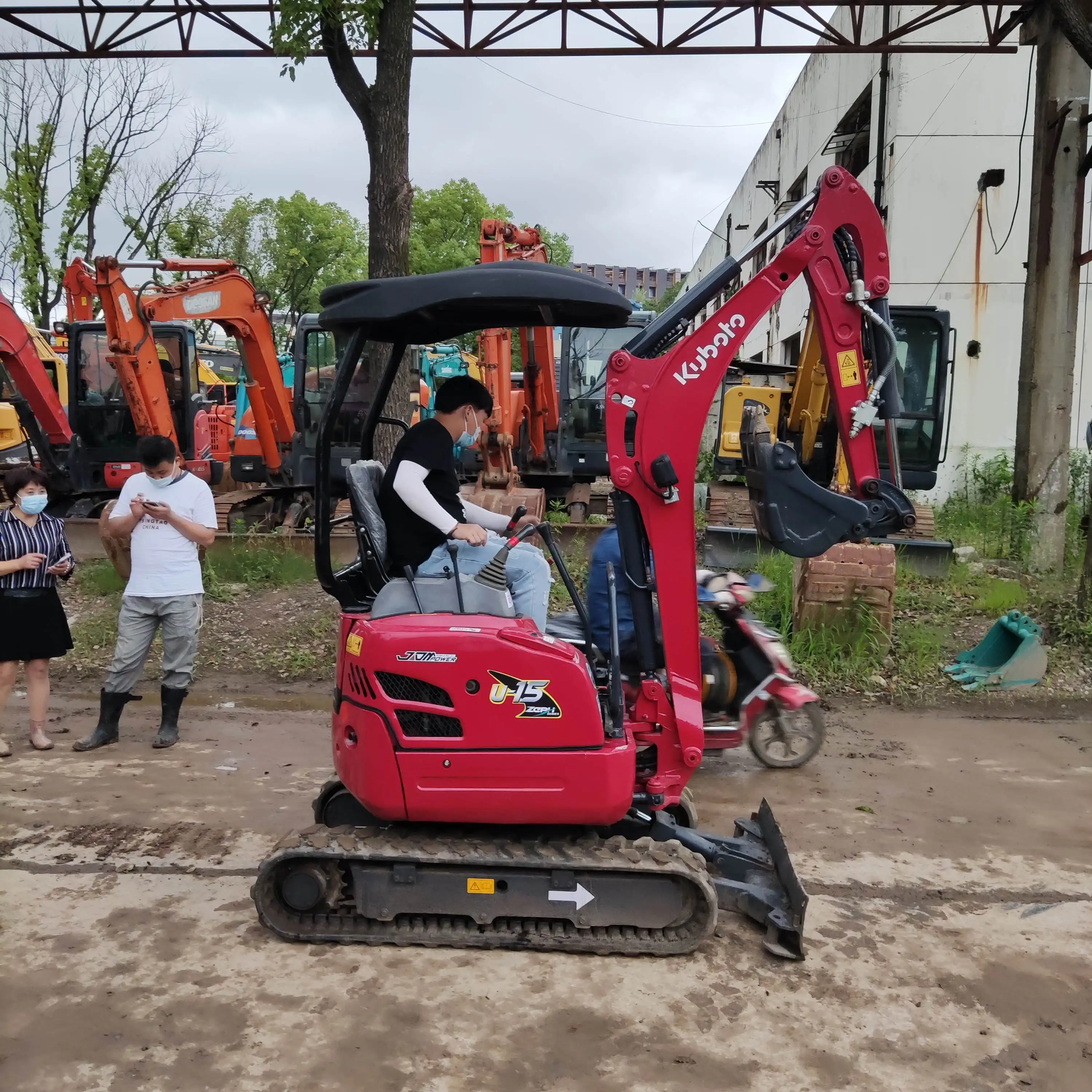 Used Cheap Small Track Digger Kubota U15 Hot Sell 1.5 Ton Mini Excavator with Cabin for Sale
