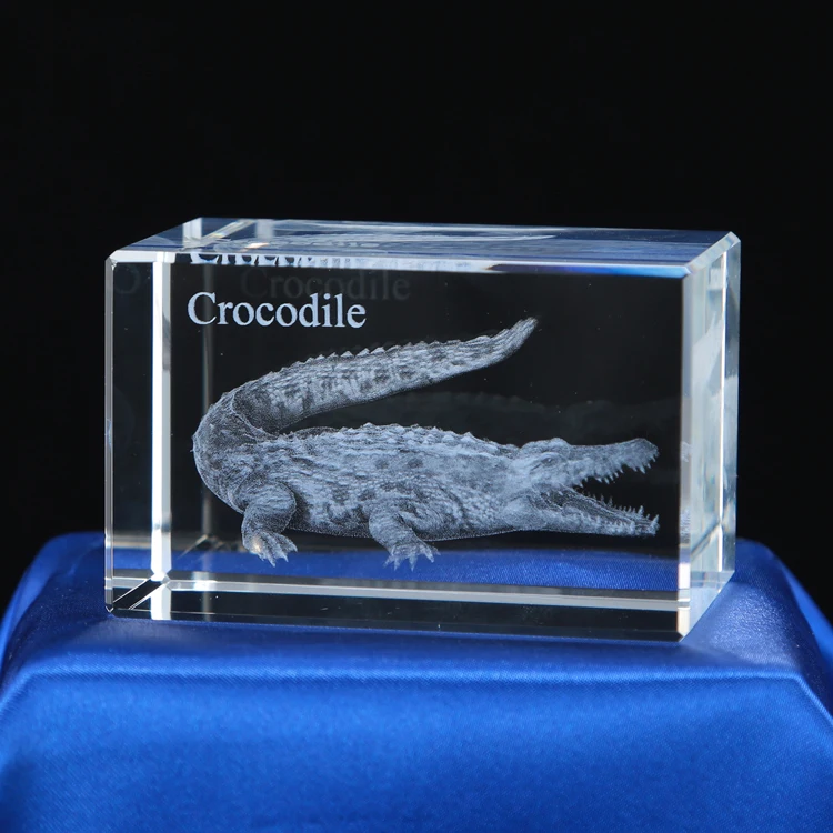 Hot Products Dieren Type 3d Geëtst Kristal Krokodil Geschenken Voor Souvenir Geschenken