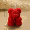 Oso pequeño rojo