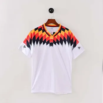 Retro Club Soccer Jerseys Breathable Home Away Football Jersey New Design Top Soccer T-Shirt Fans Thai Quality Custom Print