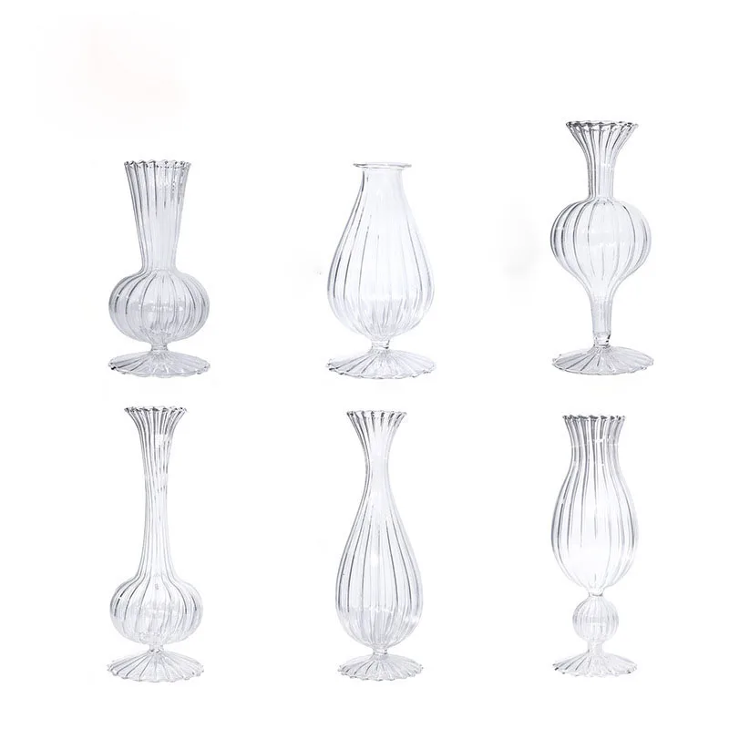 Minimalist Retro Handblown PC Glass Vase Irregular Shaped Transparent Striped for Wedding or Home Wall Decoration