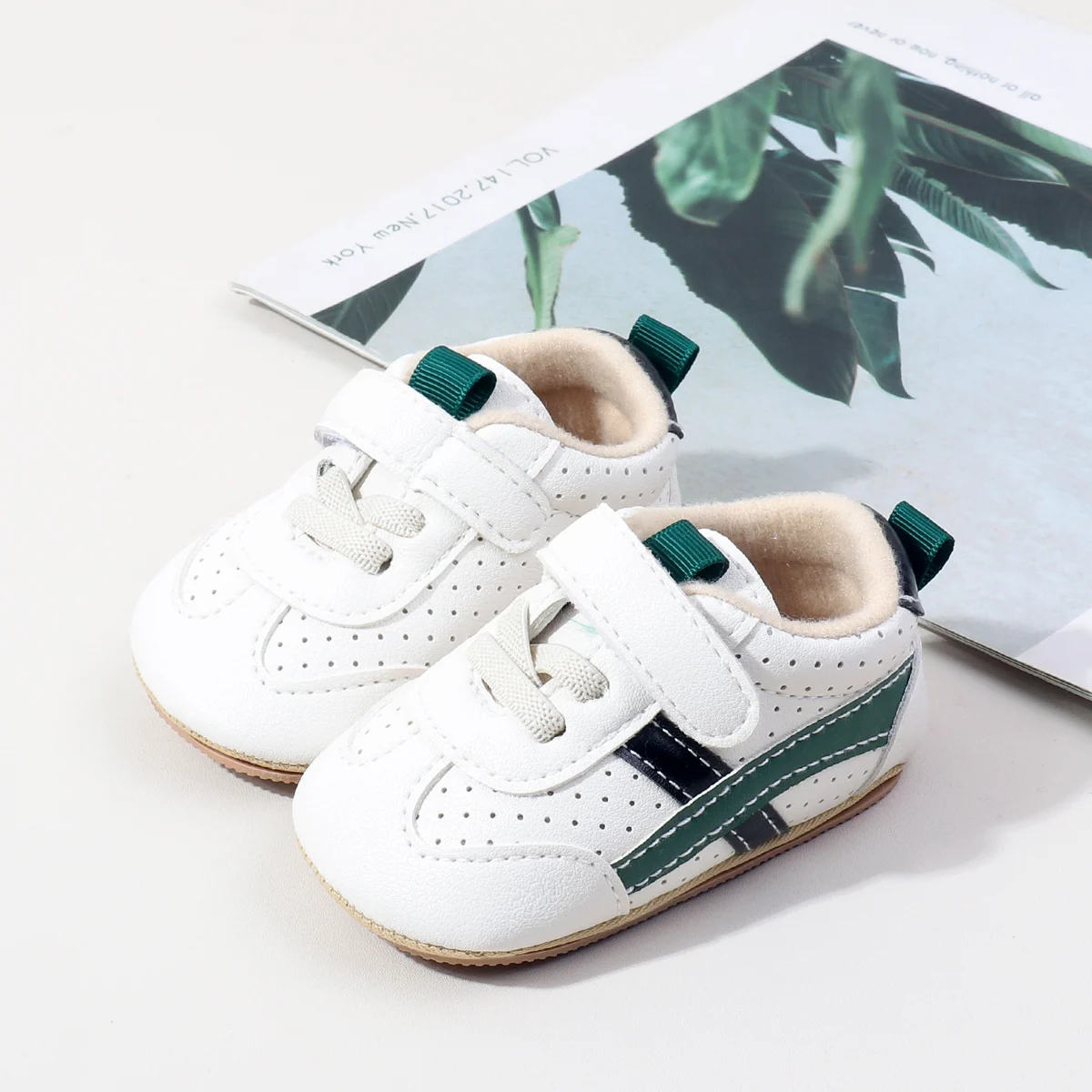 Unisex 2025 Spring Autumn Baby Sports Shoes Breathable Casual Shoes for 0-15 Anti-Slippery Soft Fashion Trend Boy Girl manufacture