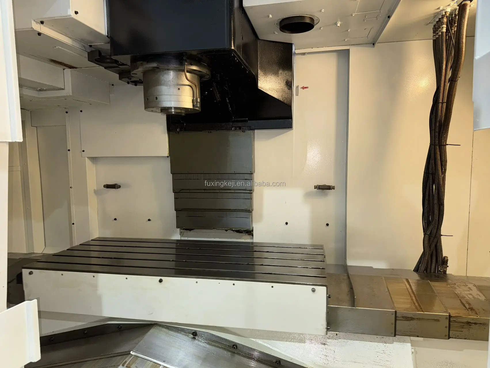Mazak NEXUS 515C-IIL, металлический вертикальный обрабатывающий