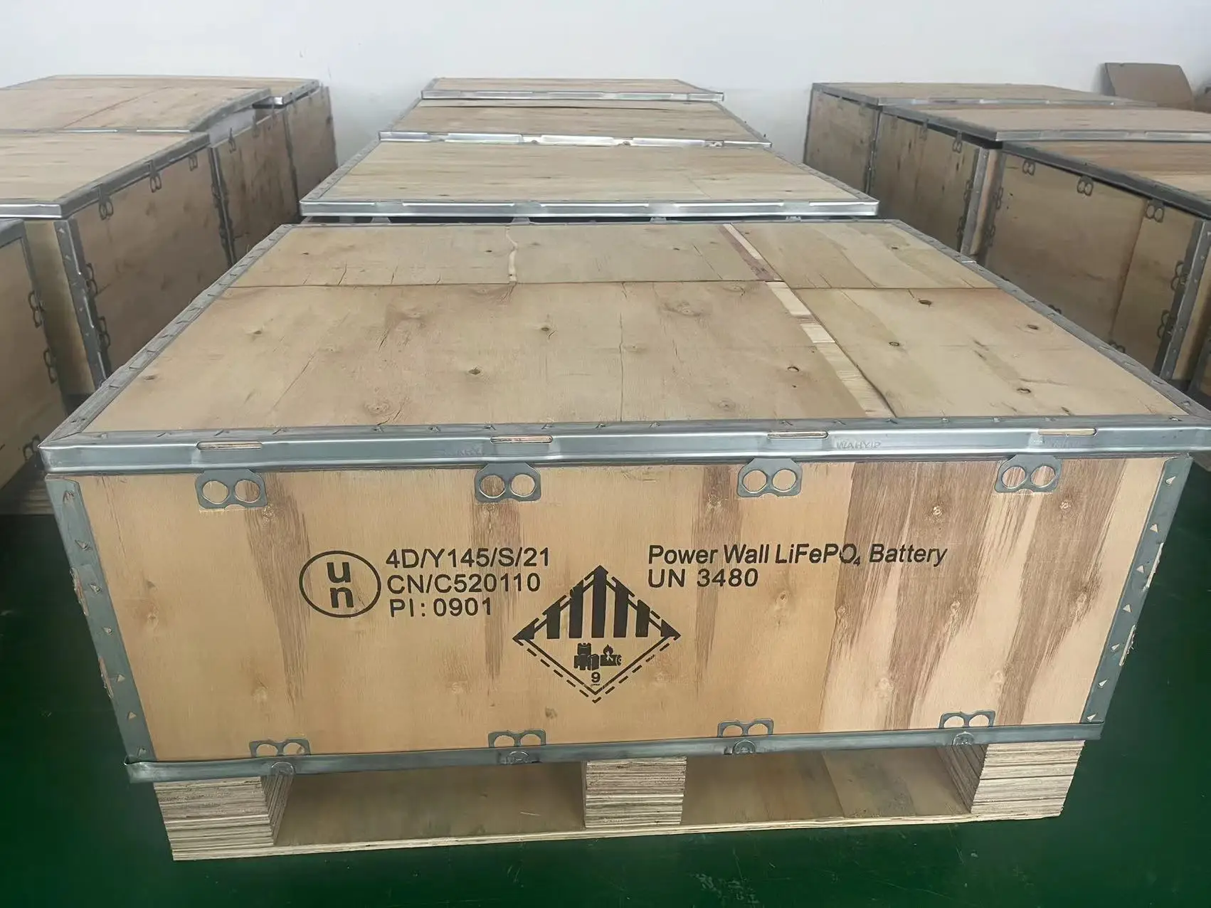 Wall Mount Battery Lifepo4 Power Wall Battery 10kwh 48v 200ah Solar Energy Storage Battery