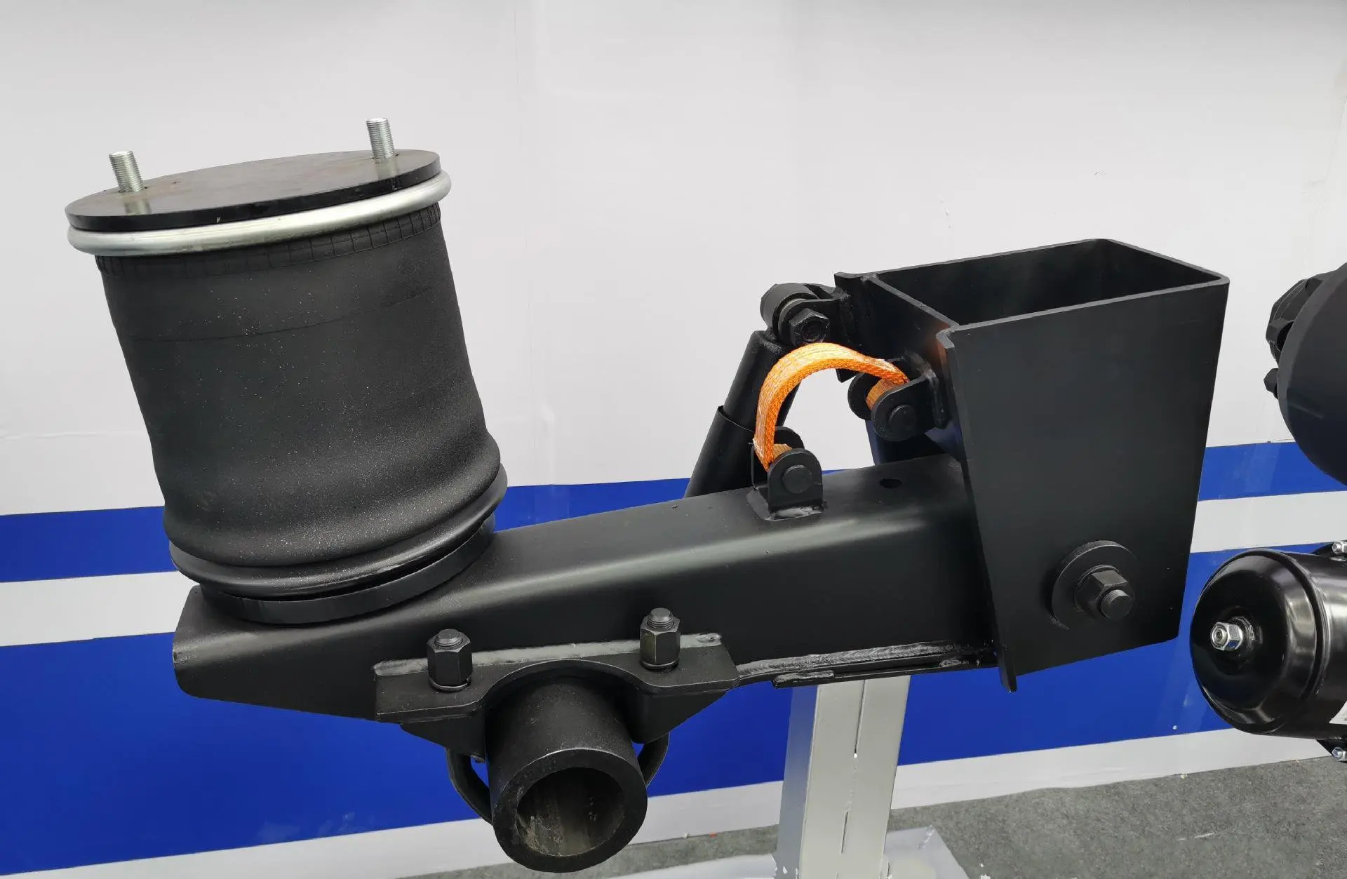 Professional Semi-Trailer Lift Axle Air Suspension Parts