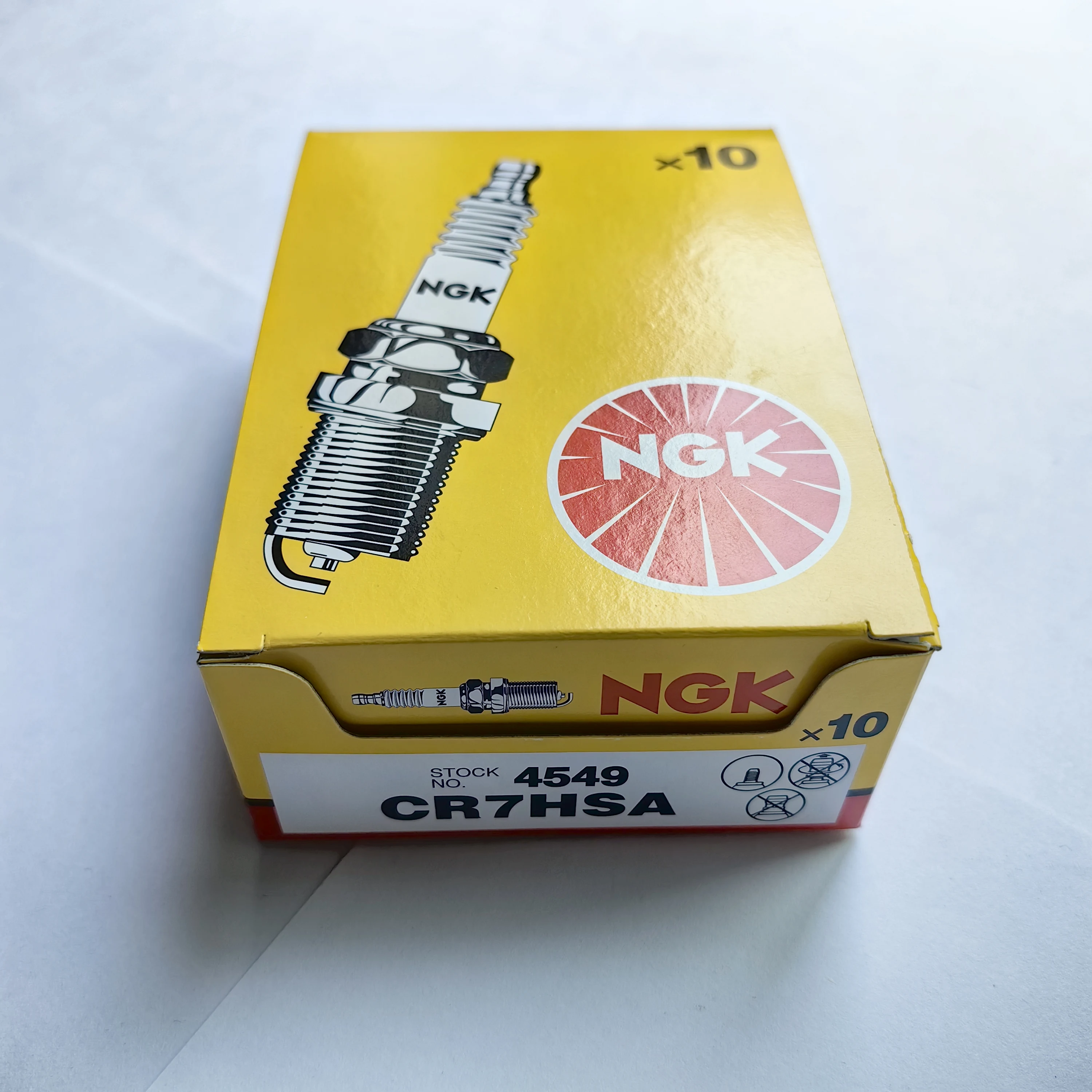 彩火s NGK : 日本原裝- 標準型火星塞CR7HSA 4549 [CR7HSA]