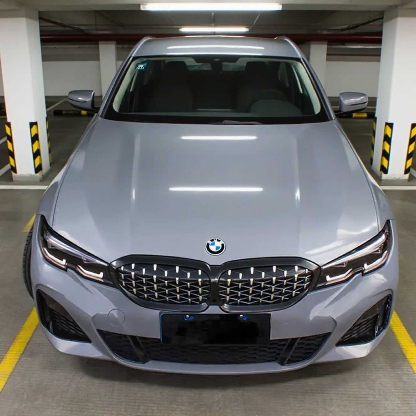 Carlas Automotive Film Supplier 1.52 15M / Roll Glossy Crystal Nardo Grey Automotive Wrapping Vinyl