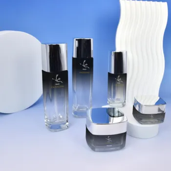 Luxury Skincare Packaging Empty Cream Jar Square Glass Cosmetics Containers Glass Lotion Bottle With Pump