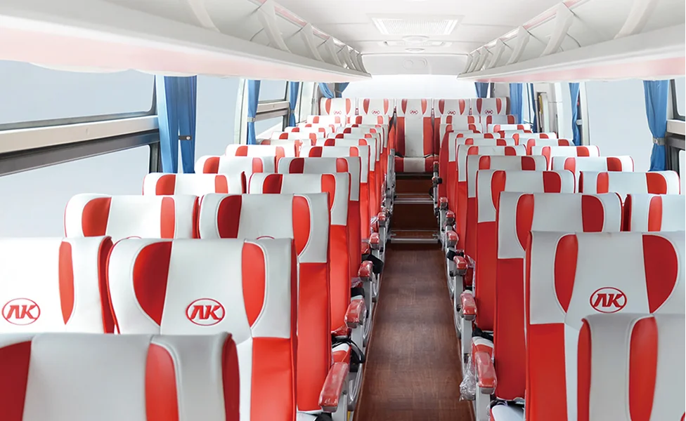 Best Offer Prepayment Wholesale Passenger Car CATL Battery New Energy Bus Electric Coach Luxury Ankai A6 24/50 Seat 380km EV Range 245kw - Image 6