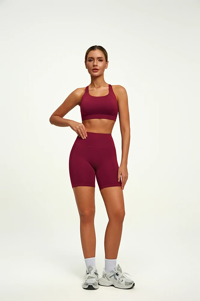 Wholesale Custom Logo 2 PCS Tummy Control Sportswear Set Seamless Cross Back Yoga Tops Scrunch Hot Sexy Yoga Bra for Women