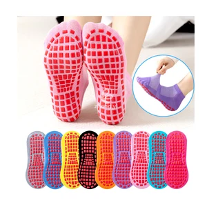 High Quality Non Slip  Jump Grip Socks Custom Trampling Training Socks Trampoline Socks