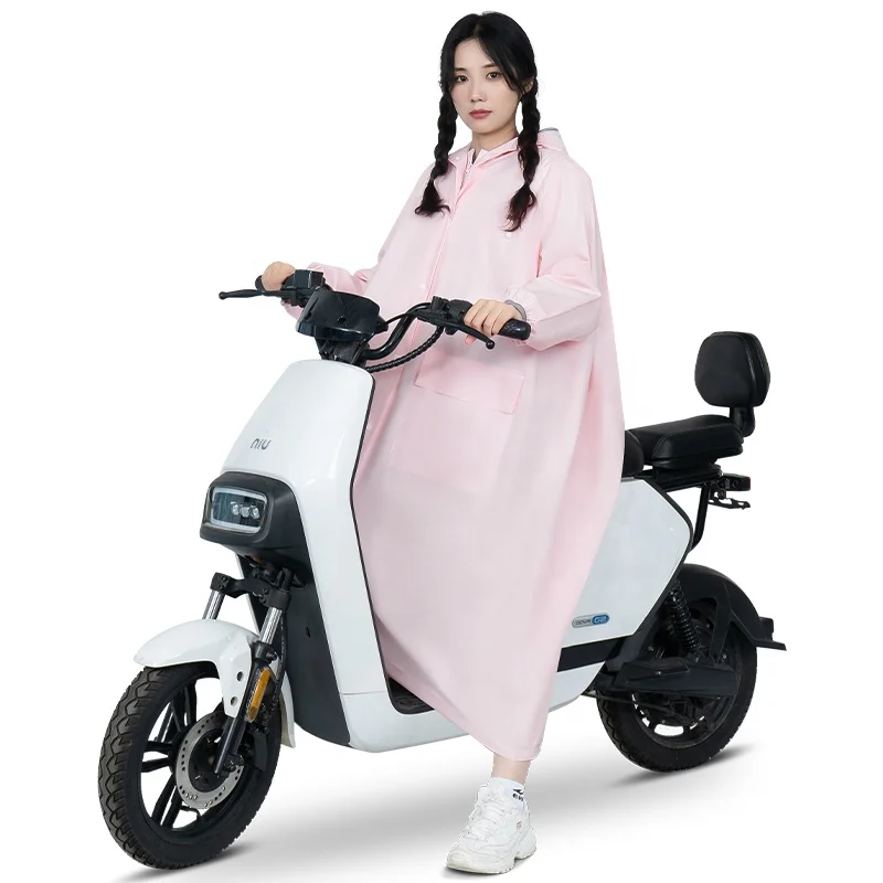 Modern Low-Priced Yellow Plastic Raincoats Waterproof Soft Rain Coat for Adult Motorcycle Riders and Girls for Hiking