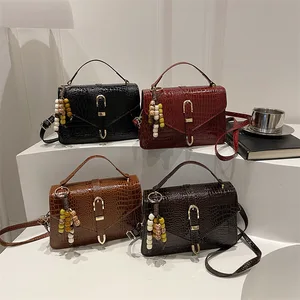 Winter New Fashionable Simple Portable Shoulder Small Square Bag Casual Solid Color Crossbody Bag for Women