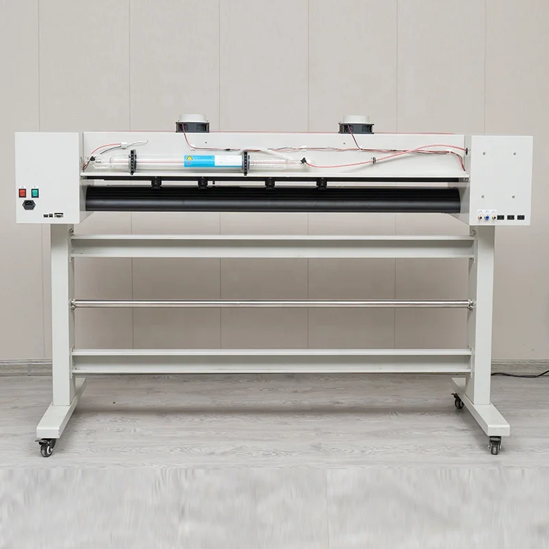1730mm Laser Engraver Cutter Plotter Machine Auto Contour Cutting Plotter CO2 Laser Vinyl Cutter Machine Laser Cutter Plotter