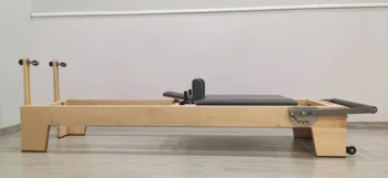 (値下げ)ウッドピラティスリフォーマー新品 ピラティスリフォーマー 木製 付属品あり 木玄 リフォーマー