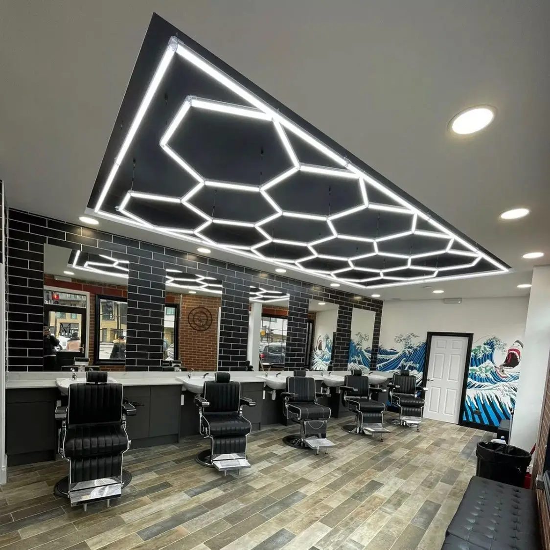 High Quality Hexagonal Led  Light Wall for Showroom Hexagon Led Ceiling Light Workshop Car Detailing Garage Lights