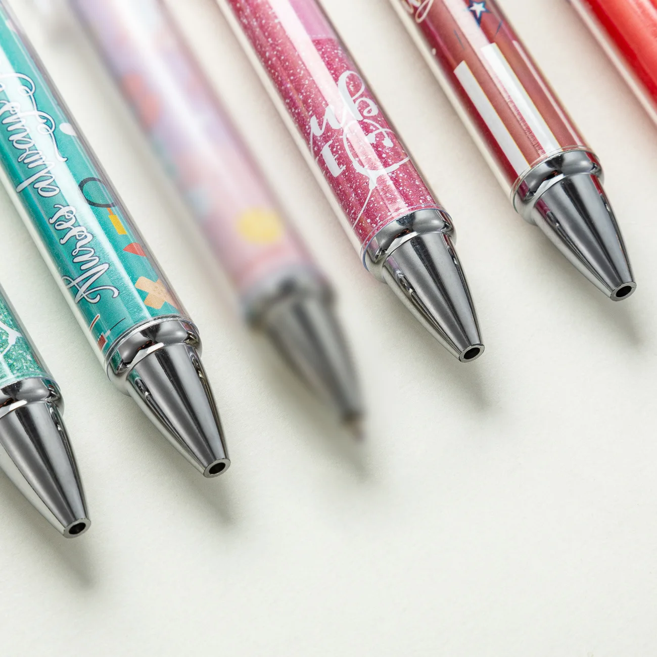 Rolling Paper Picture Insert DIY Plastic Click Hotel Pen Cartoon Idols Transparent White Pen Cheating Gadgets for Exam