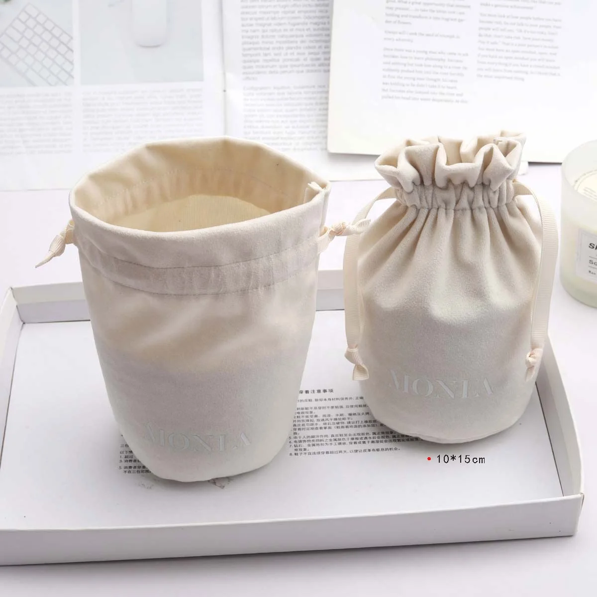 High Quality Round Bottom Candle up Cosmetic Packing Velvet Pouch Custom Logo Printed Velvet Drawstring Bag for Candle