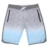 170 สีเทาและสีน้ำเงิน