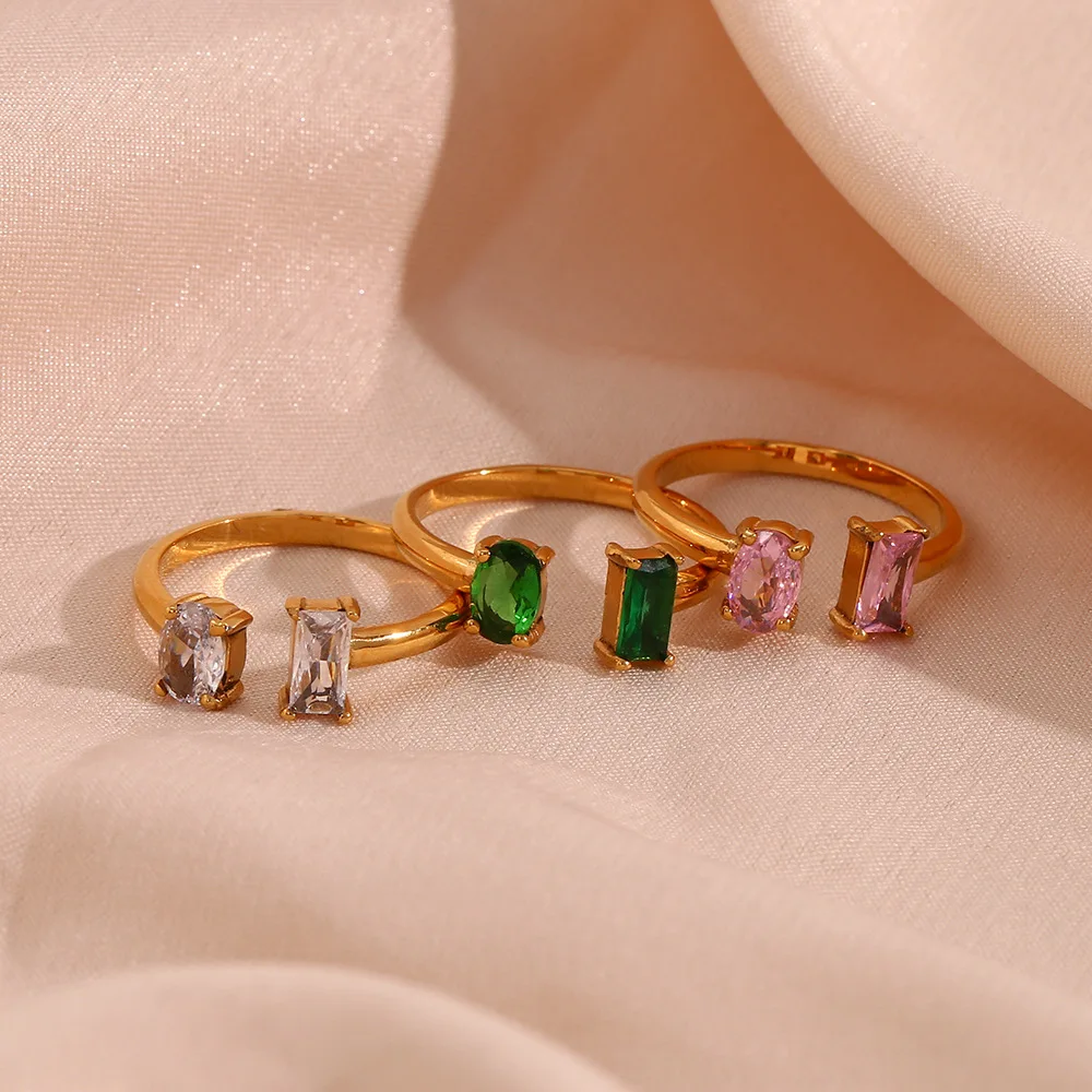 Elegant high quality Square Emerald Ring for Women Fashion Gold Color Inlaid Green Zircon