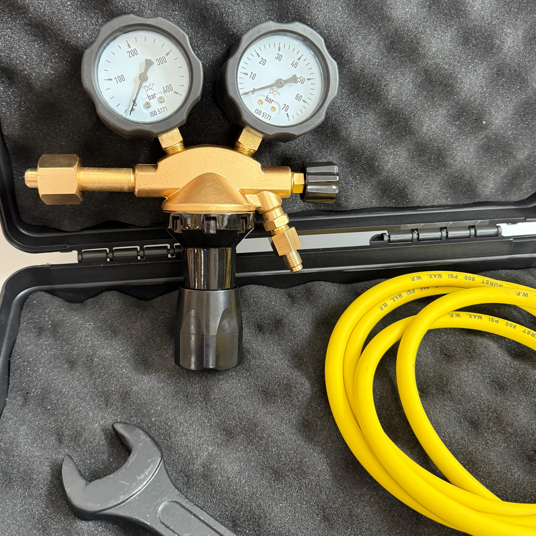 High-Pressure HVAC Brass Tool Kit with Nitrogen Gas Regulator Quality Pressure Regulators Includes Hose and Wrench