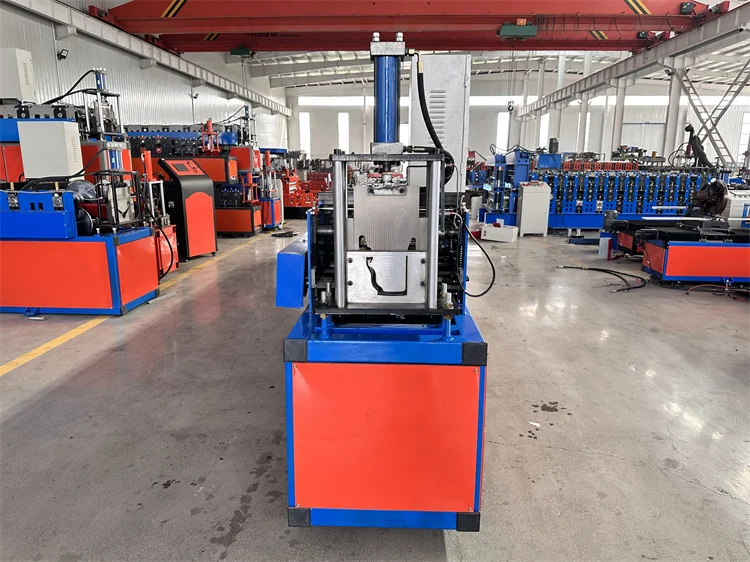 Portable Galvanized Steel Metal Downspout Gutter Roll Forming Machine Seamless Bending Rain Gutter Making Forming Machine