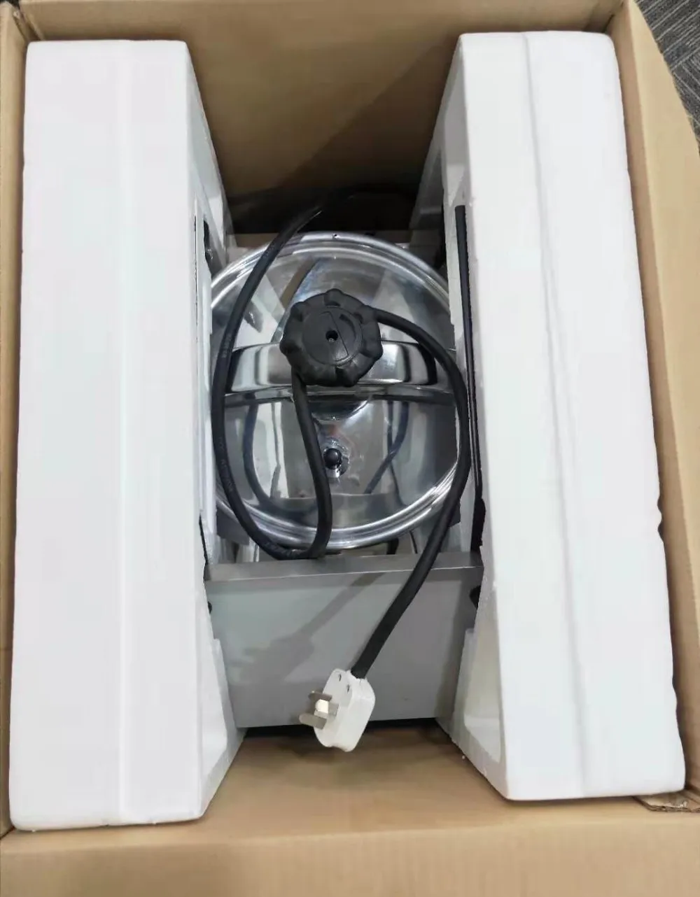Commercial and Home Use Electric Counter Top Pressure Fryer Frying Machine Chicken Chips Counter Top Fryer