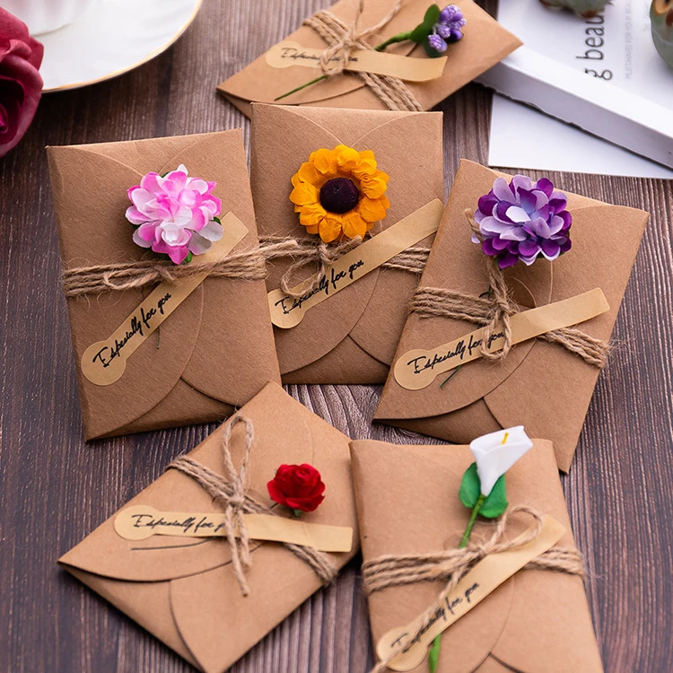 Customized Vintage Diy Kraft Paper Dried Flower Souvenir Birthday Valentine Blessing Greeting