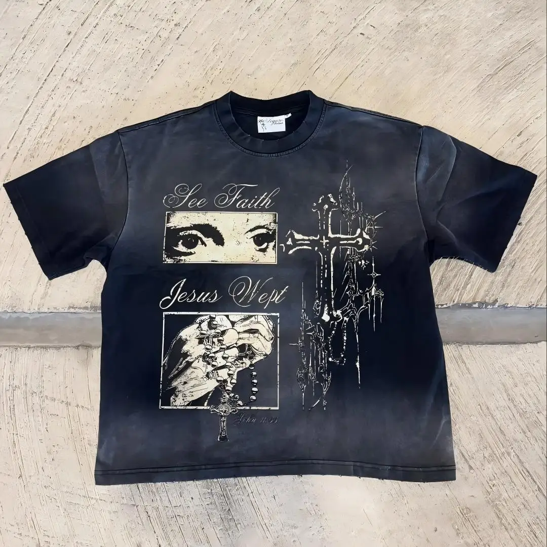 Brugerdefinerede printede streetwear-tshirts i tungt 300 g/m² 100 % bomuld – overdimensionerede, kasseformede tshirts med DTG-print, grafiske motiver, syrefarvet effekt og manga-design