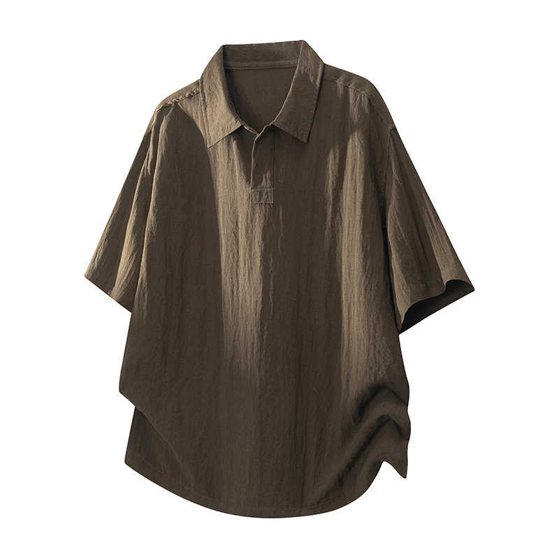 Polo shirt, made of 47% Lyocell, 38% Modal, 9% Nylon, and 6% Linen. Casual summer short-sleeved top.
