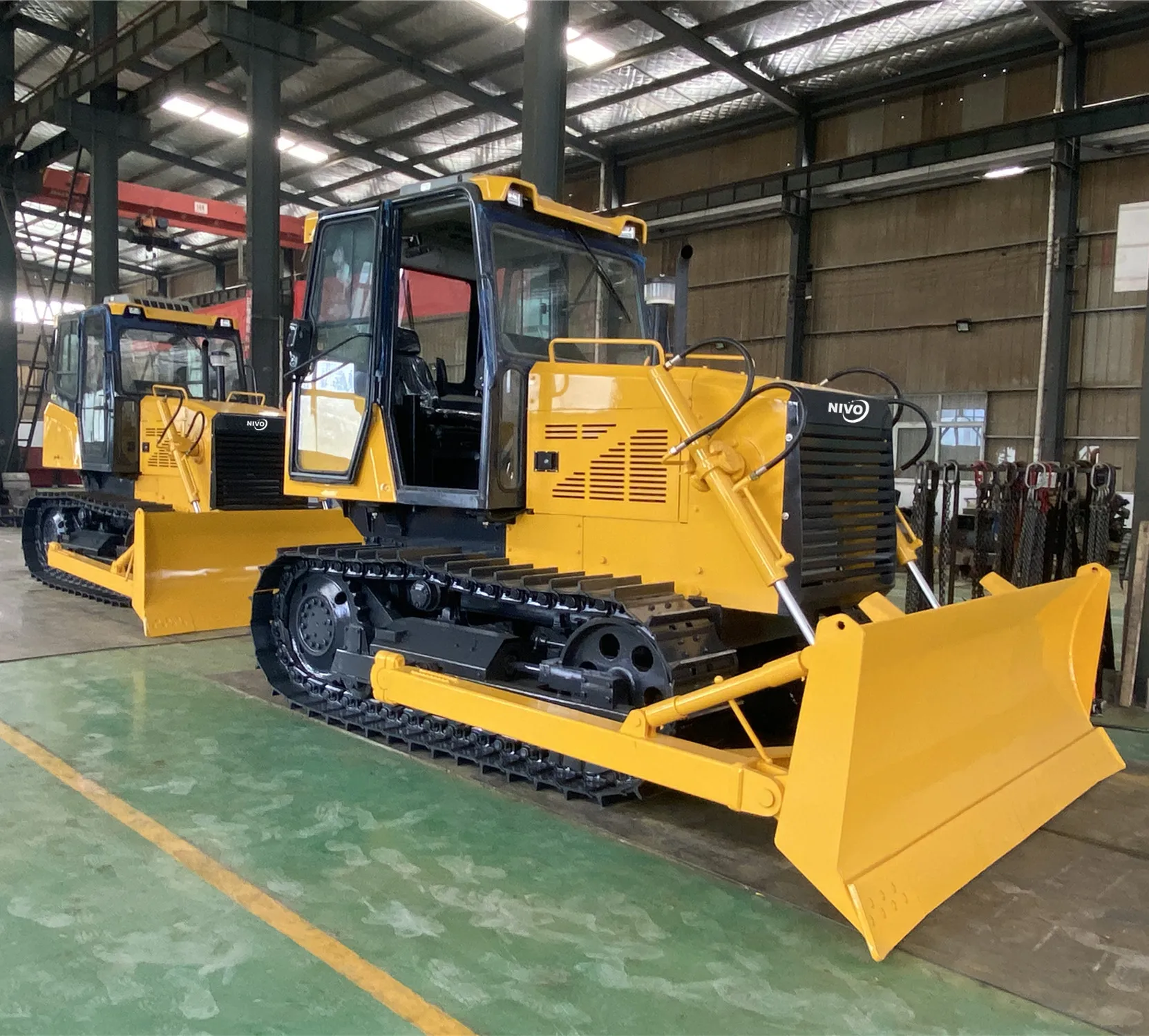 Nivo Mini TN100 100HP Crawler Bulldozer Tractor and Ripper, Blade Optional Work with Asphalt Paver or TN80 NV904 Tractor Parts