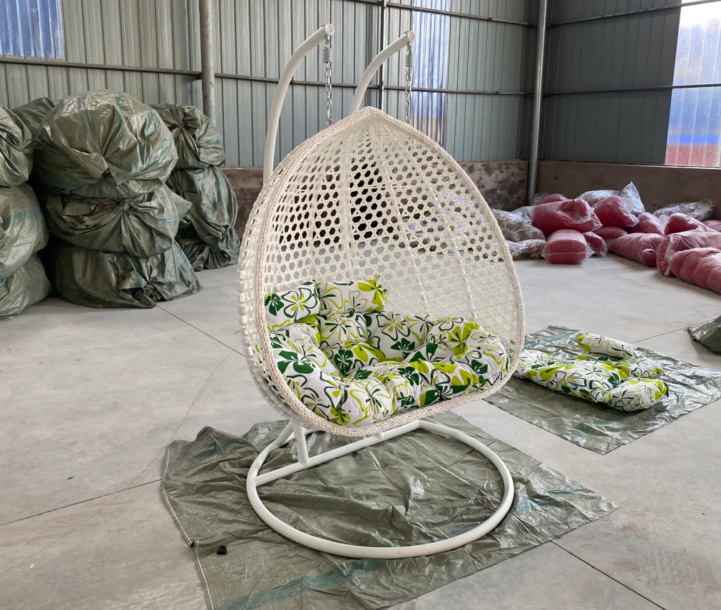 Wholesale Basket Steel Wicker Rattan Swing Seat Furniture Outdoor Patio  Swing Chair Hanging Garden Swing Egg Chair With Stand