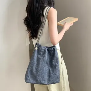 Guangzhou Manufacturer Oem Lady Designer Trending Woman Totebags Fashion Tote Bags for Women