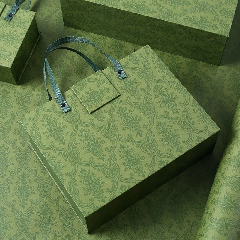 Customized Luxury New Design Best Selling Gift Boxes With Lid