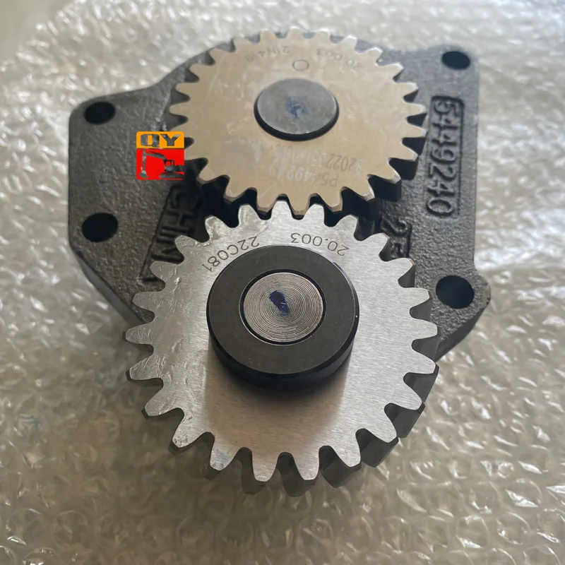 Original 6745-51-1110 Oil Pump for Komatsu PC300-8 Excavator