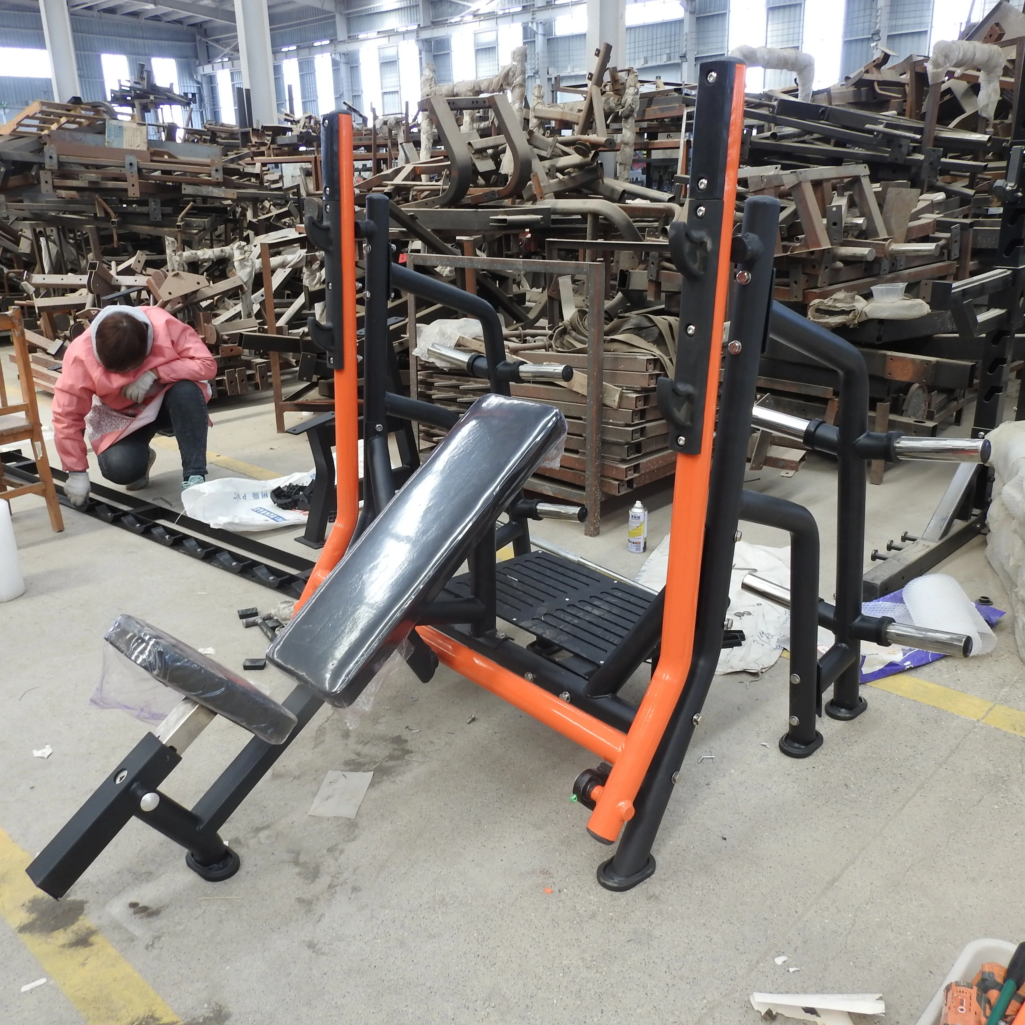 Atlantis Converging Incline Bench Press Ultimate Chest Workout